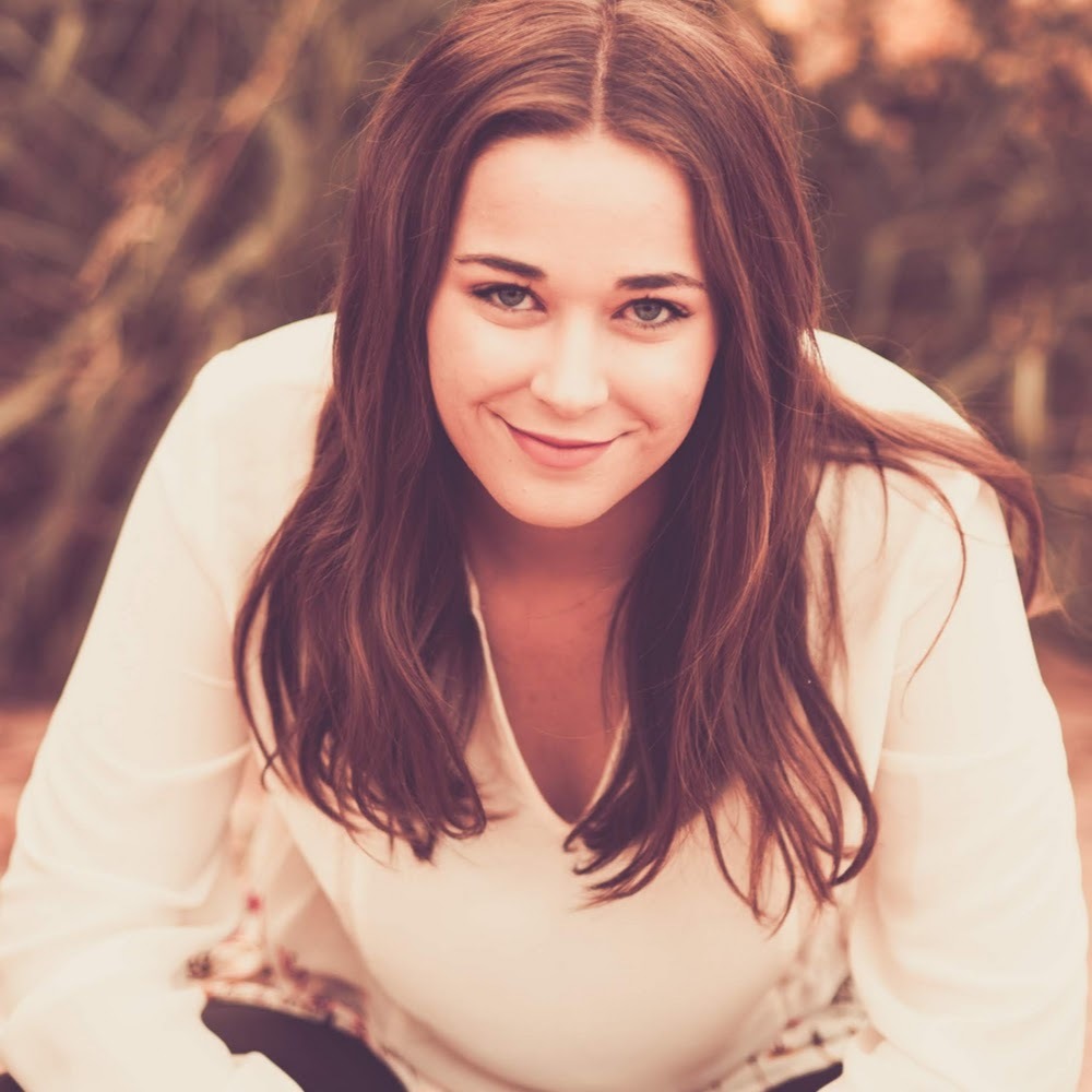 Meet your Posher, Kaela